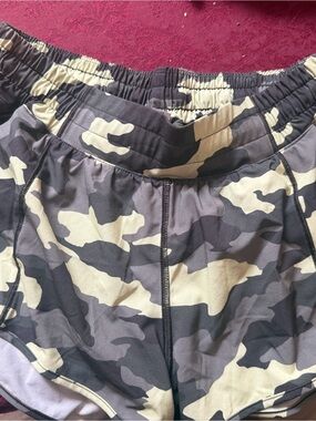 lululemon athletica Women's Camo Athletic Shorts in Black, Gray, Cream